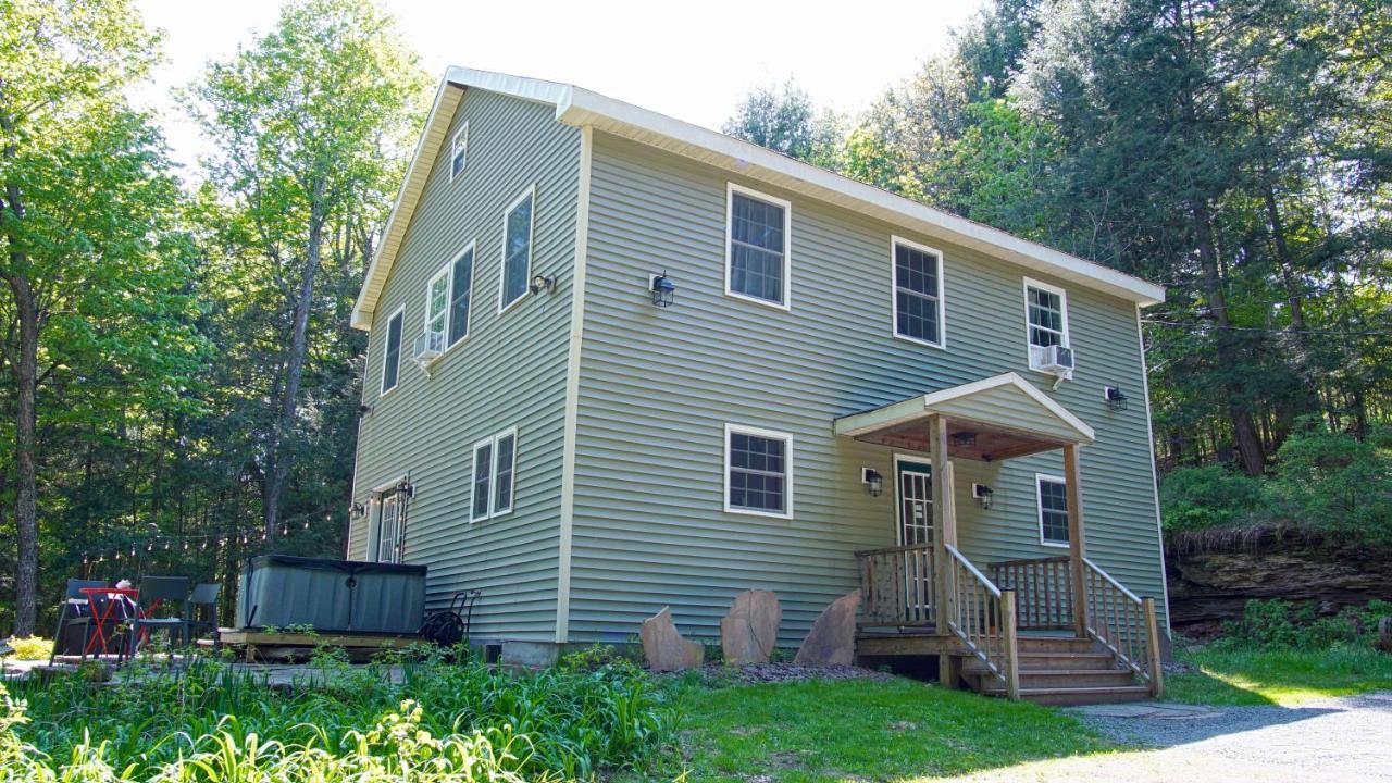 Secluded Streamside Home With Hot Tub Margaretville Exterior photo